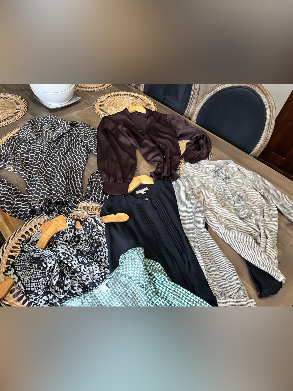 Ann Taylor, Banana, Tory Burch blouses 
Lot of 6 blouses